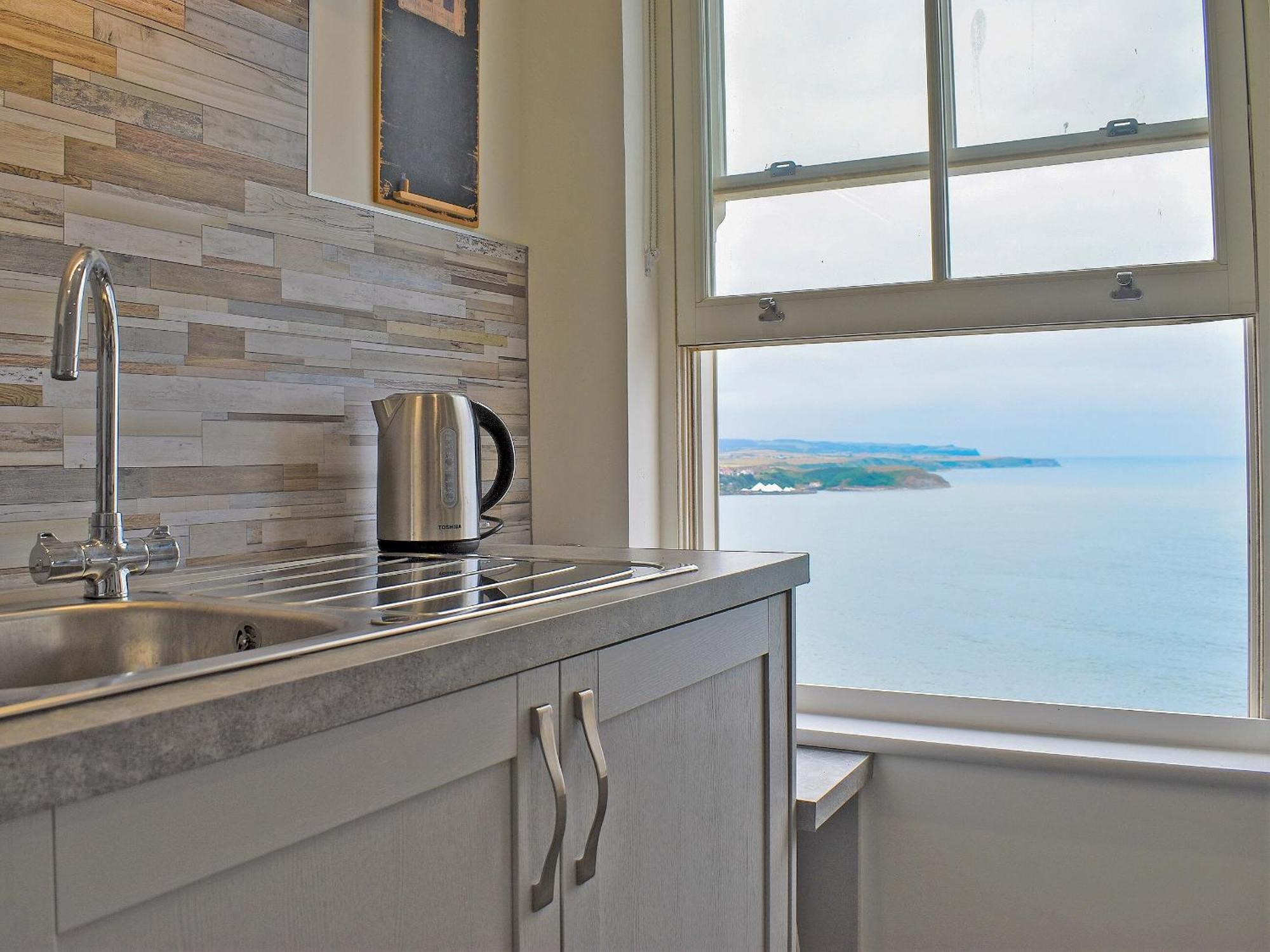 Sea View Sanctuary Villa Скарбъро Екстериор снимка